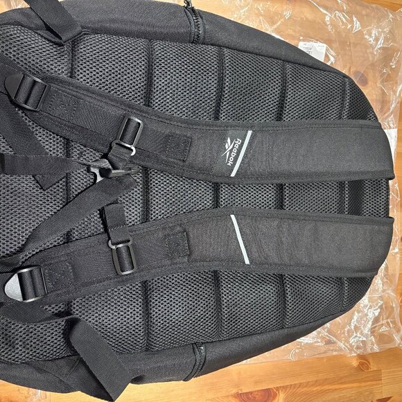Reebok Trainer Backpack NWT - Picture 5 of 5